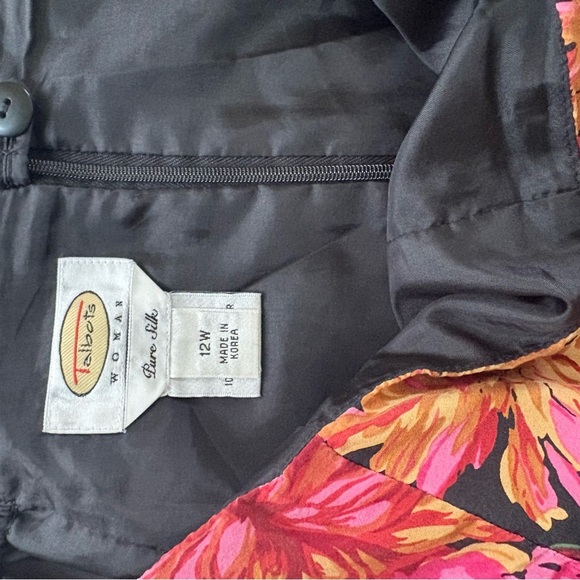 Vintage Silk Dark Floral Skirt Talbots 12W  100% Silk - Picture 6 of 7